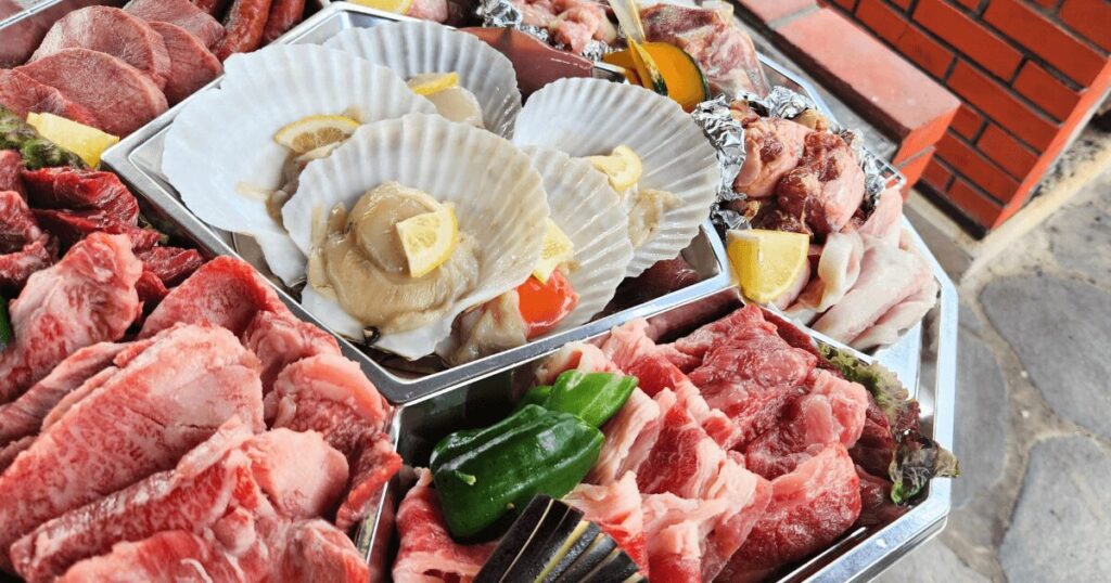 お肉は安定の焼肉すだくさんの肉盛り